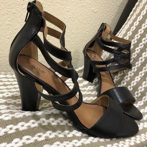 Black women heels